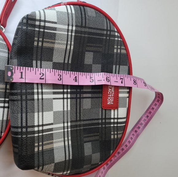 2 KENNETH COLE REACTION cosmetic bags - Picture 6 of 12
